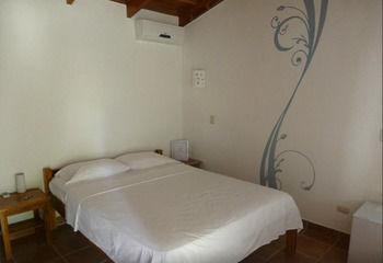 Living Hotel 3*